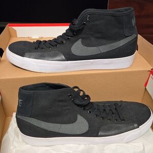 Nike SB Blazers court mid Men